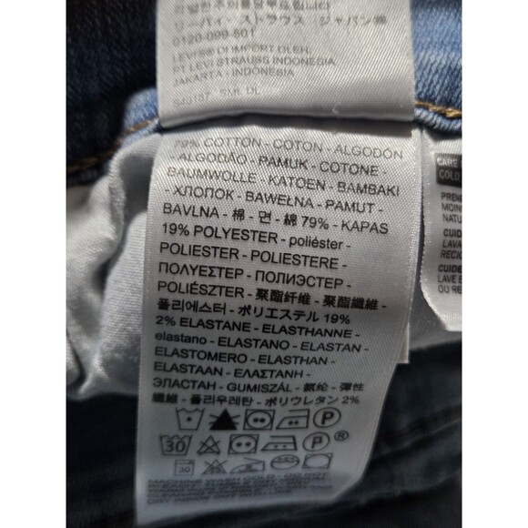 Levi's Women's Mid Length Shorts Size 32 Zip Fly Mid Rise  Blue Denim - Picture 9 of 13